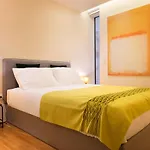 Ribeira Trendy Flat In Medieval Mercadores Street