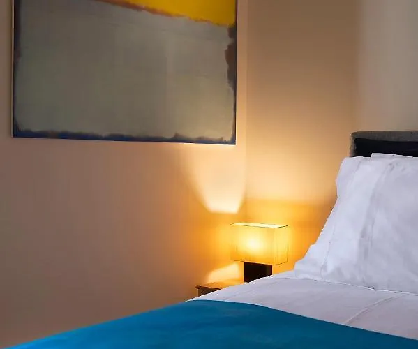 Ribeira Trendy Flat In Medieval Mercadores Street شقة بورتو