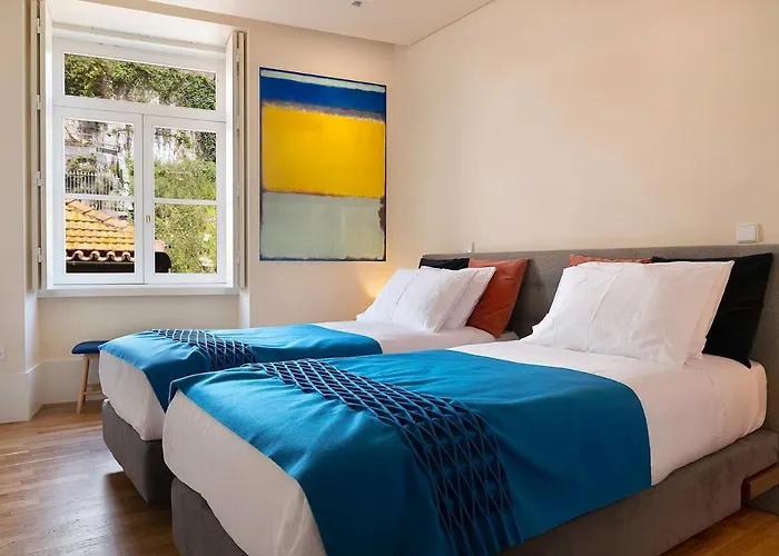 Ribeira Trendy Flat In Medieval Mercadores Street *